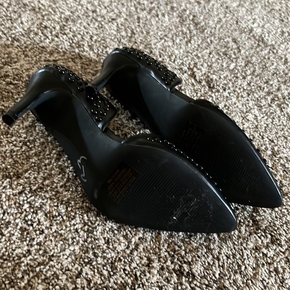French Connection grommet metal studded heels sz 6.5 - Picture 3 of 5